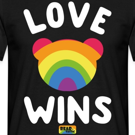 T-Shirt Bear-Tastic "Love Wins"